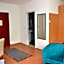 Hotel 7
