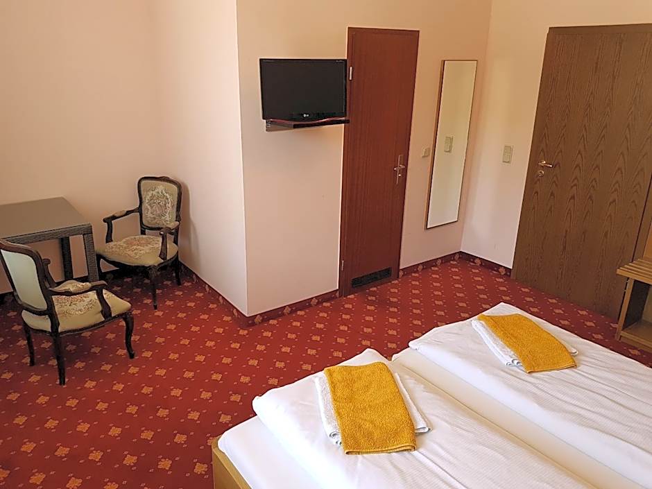 Hotel - Restaurant Sophienaue