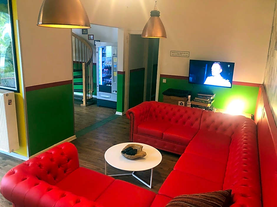 Backpackers Düsseldorf - SELF CHECK-IN