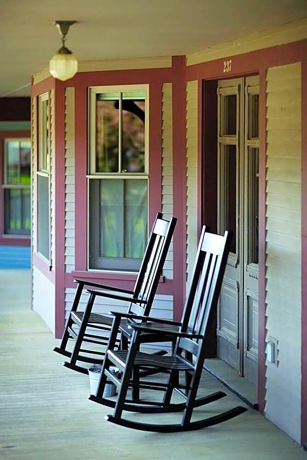 The Porches Inn