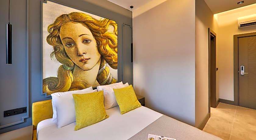 Neva Boutique Kaş