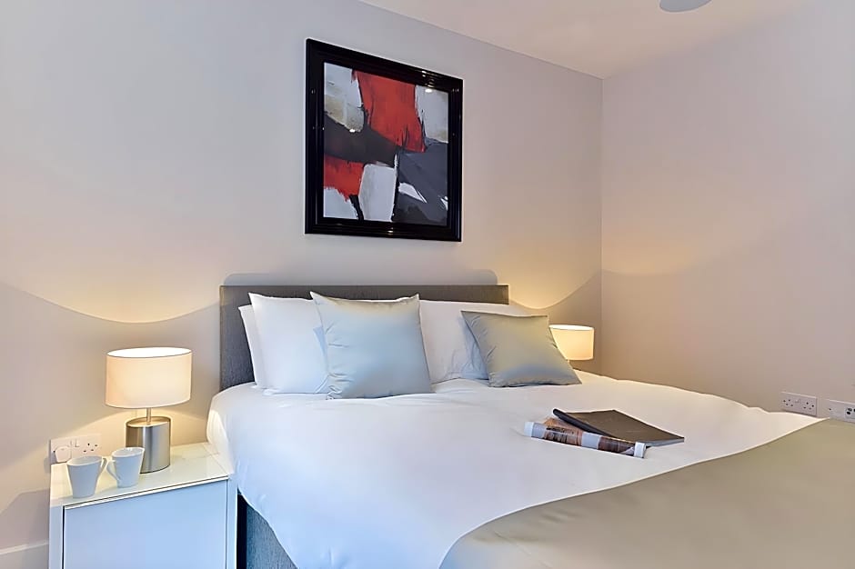 Tower Bridge City Apartments London