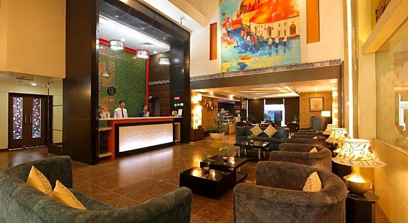 Hotel Gateway Grandeur