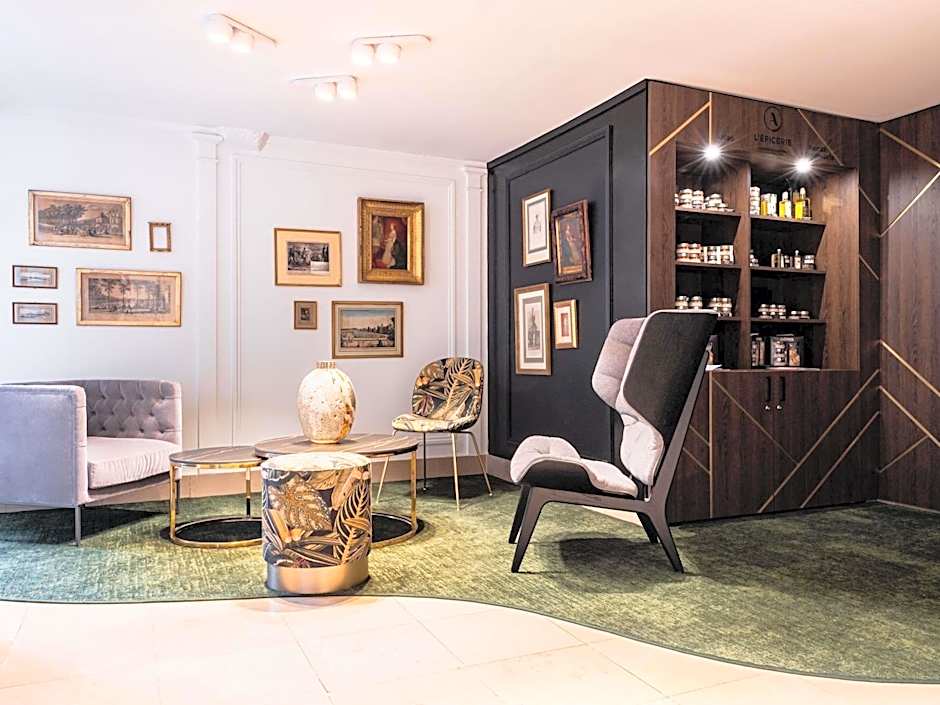Aigle Noir Hotel Fontainebleau -  MGallery Collection