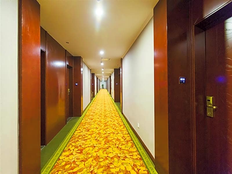 GreenTree Inn Xuzhou High Speed Railway Zhangqian Square Business Hotel