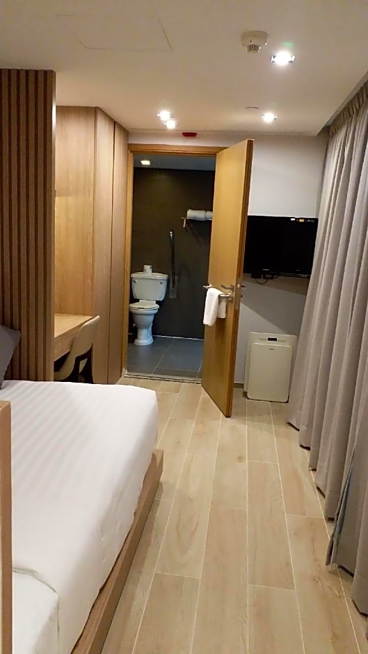 Yi Serviced Apartments