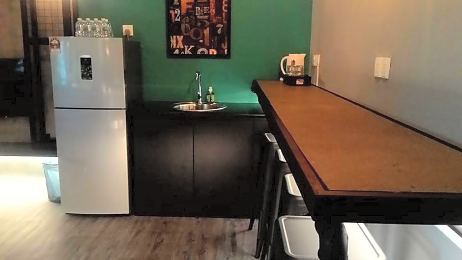 OYO 90899 Tube Hotel Melaka