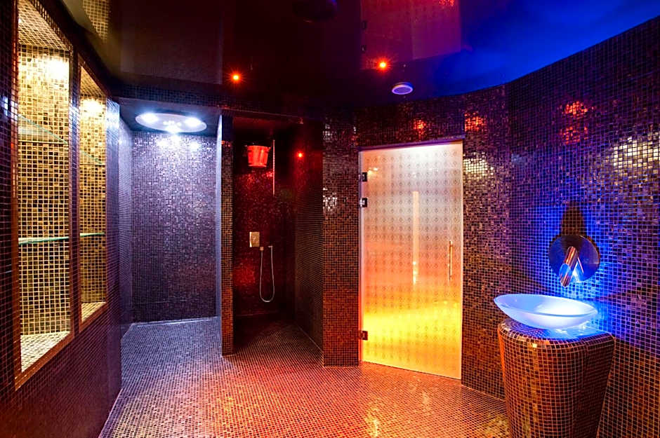 Best Western Premier Grand Monarque Hotel & Spa