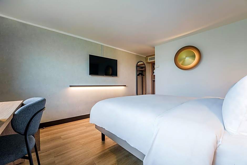 Campanile PRIME - Nice Airport