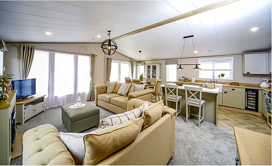 Luxury Lodge - Hoburne Devon Bay