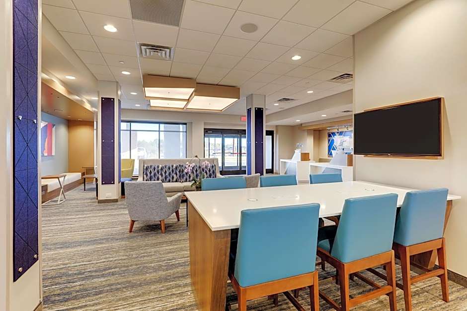 Holiday Inn Express Holly Springs - Raleigh Area By IHG