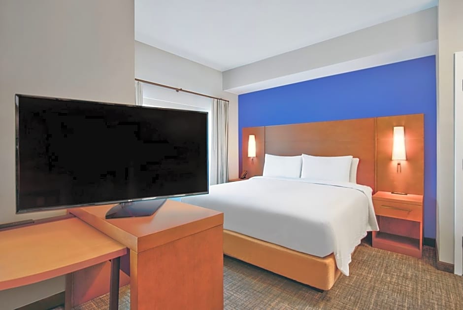 Residence Inn by Marriott Orlando at Flamingo Crossings Town Center