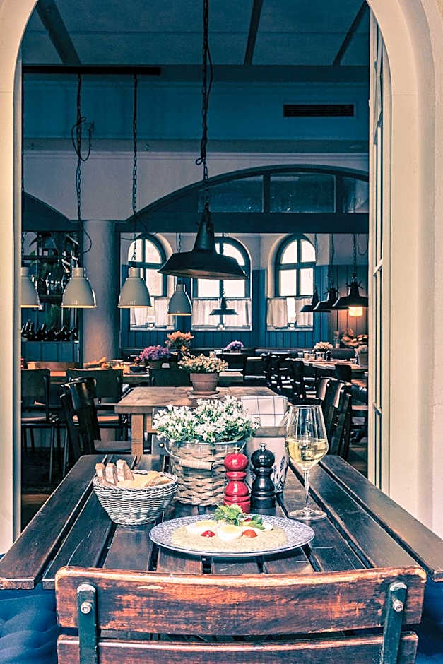 Gasthaus & Hotel Bischoff