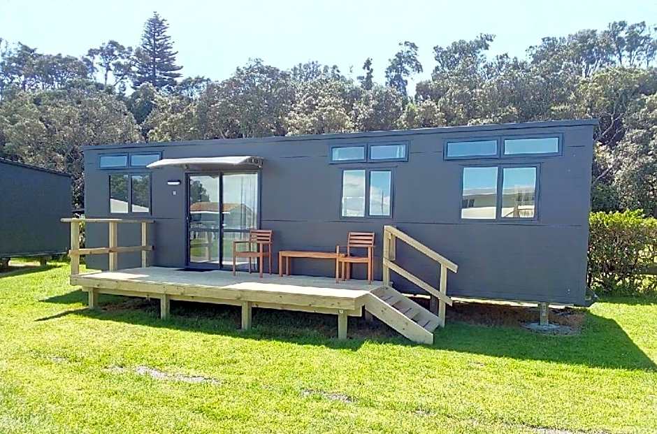 Opunake Beach Holiday Park