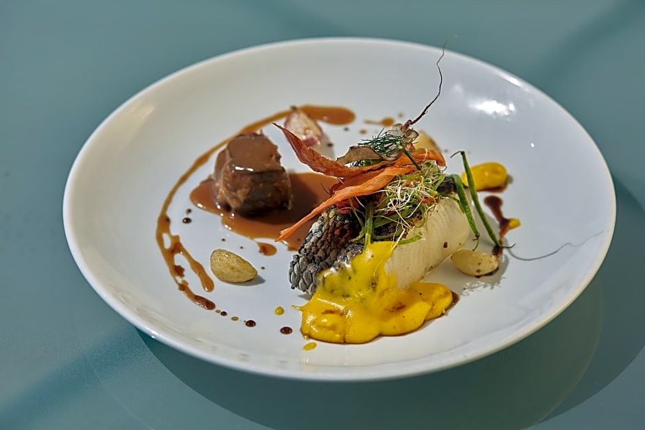 Quest Plus Conference Center Clark