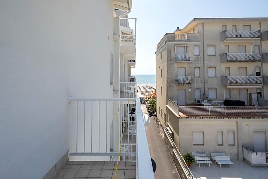 Hotel Boston 3 Stelle Superior Frontemare