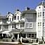 Blue Lantern Inn, A Four Sisters Inn