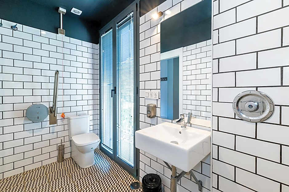 Hostel Carlota Braun