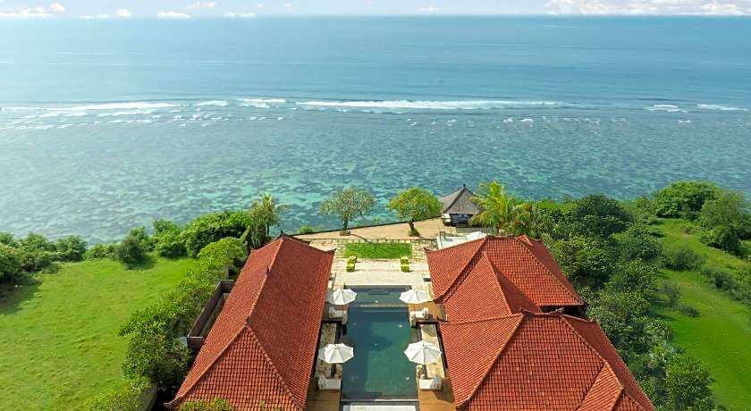 Villa Nagasutra by Nakula