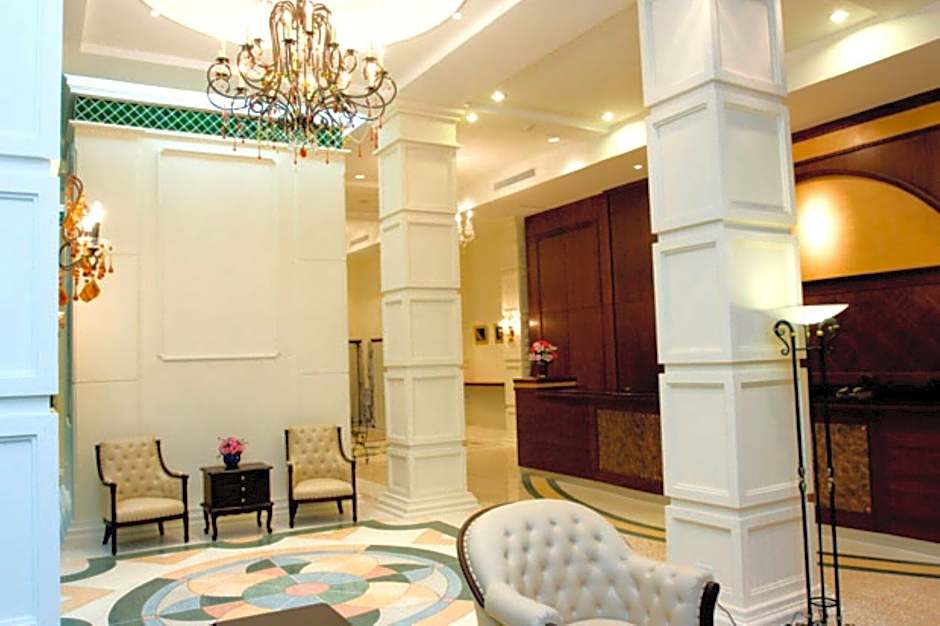 The Ecotel Bangkok Hotel