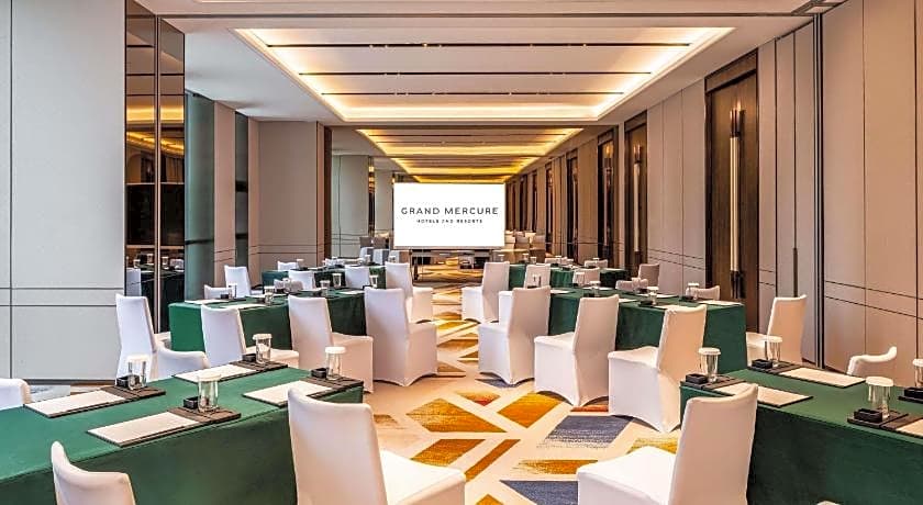 Grand Mercure Yichang Waitan