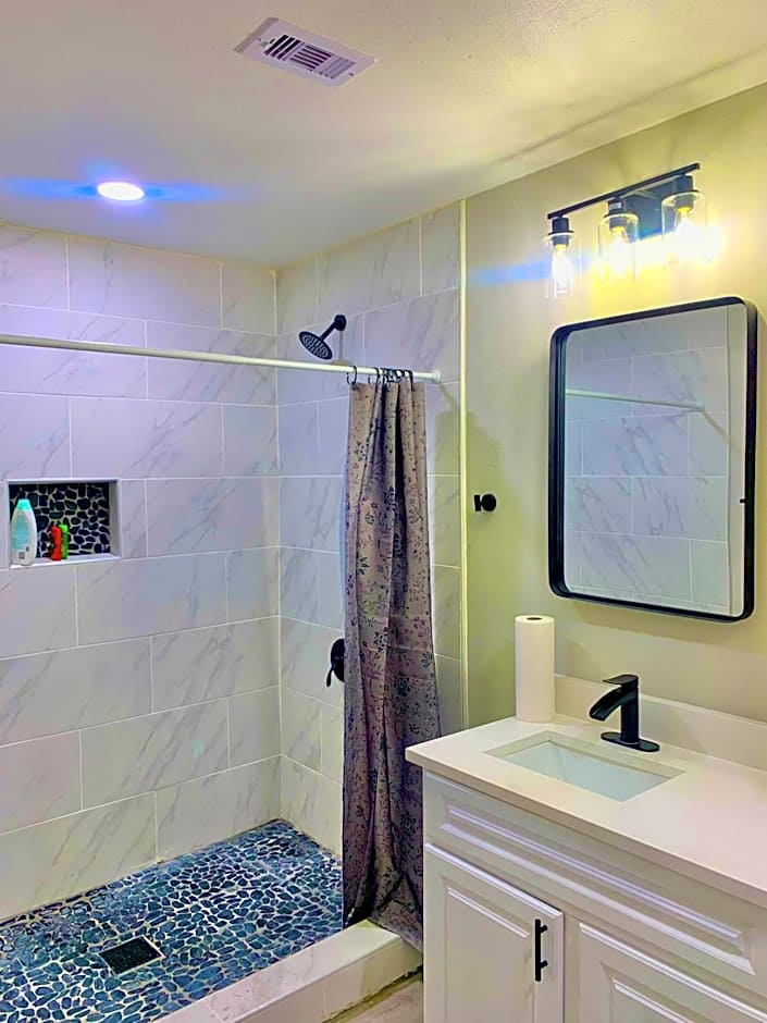 STOP Inn STAY HOSTEL