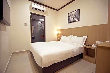 Superior Queen Room