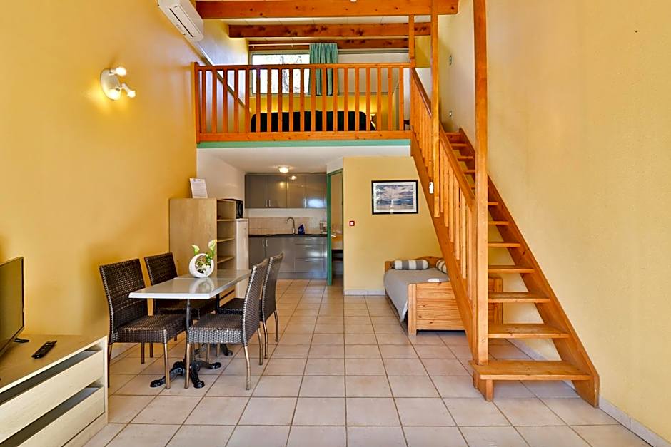 Les Arbousiers Village Hôtel Provençal