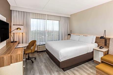 Wyndham Garden Ft Lauderdale Airport and Cruise Port