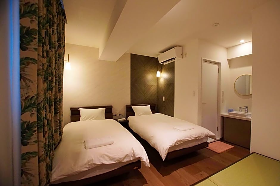 MARUKOU HOTEL