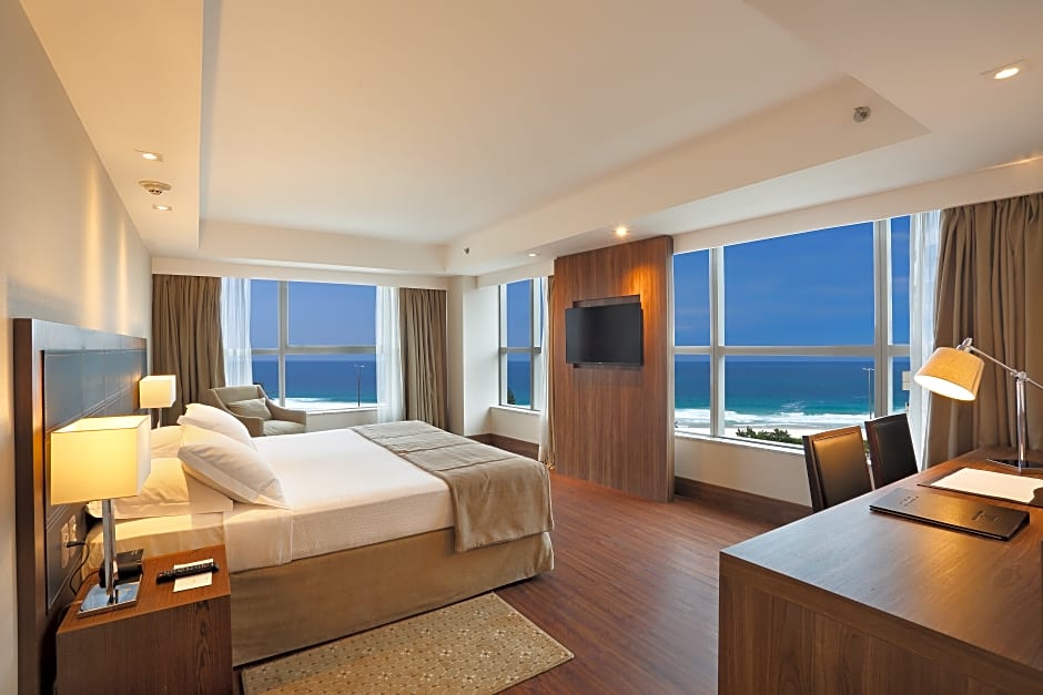 Photo 1 of 3 of Luxury