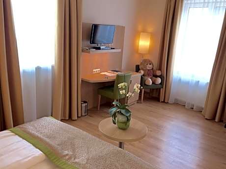 Comfort Double or Twin Room