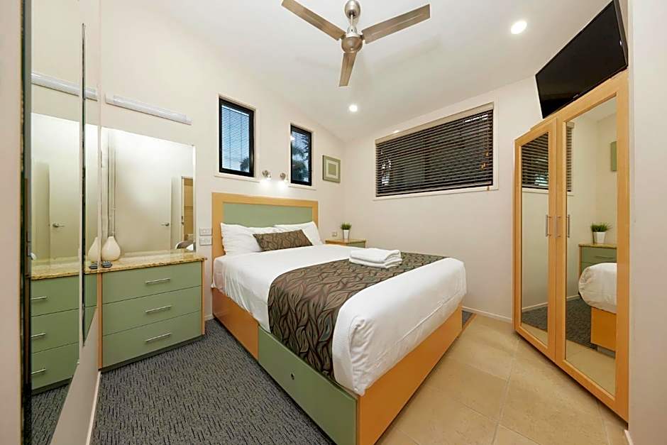 Brisbane Holiday Village