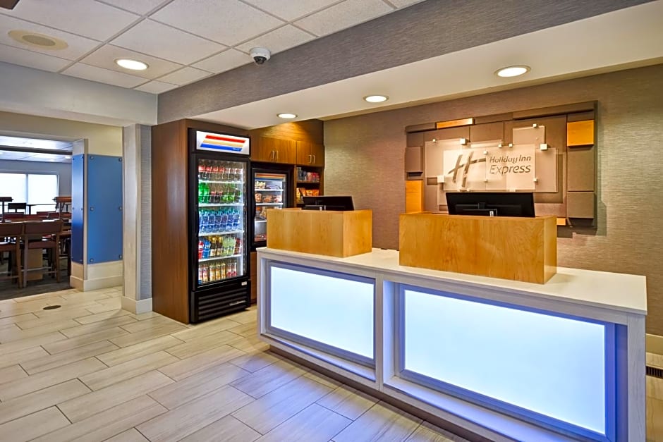 Holiday Inn Express Middletown/Newport By IHG