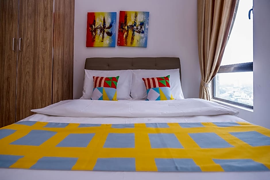 OYO HOME 90183 D' Summit Residence 2bhk @ YML 0824