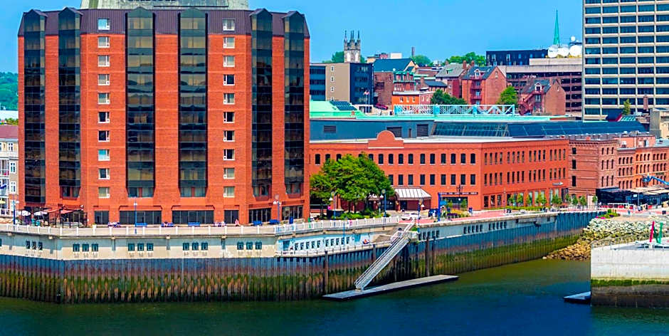 Saint John Harbourfront Hotel