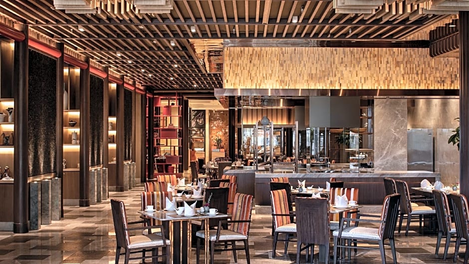 InterContinental Tianjin Yujiapu Hotel and Residences By IHG