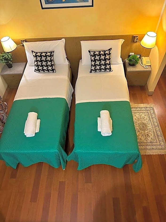 Hotel Raffaello Venice