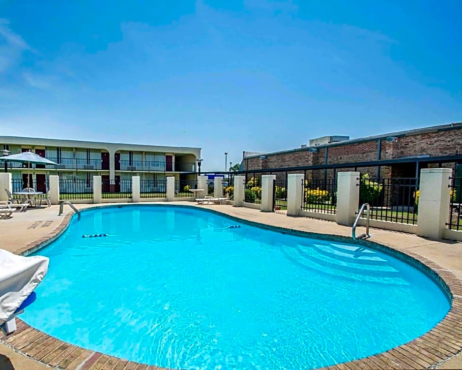 Econo Lodge Andalusia