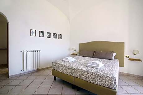 Double Room with Balcony and Sea View