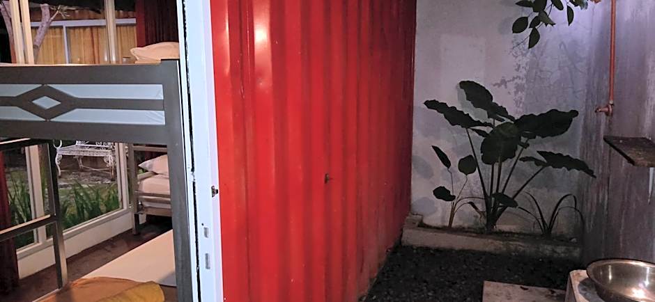 Kubu Container