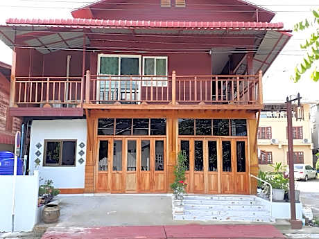 Baan Kokaew Chiang Khan