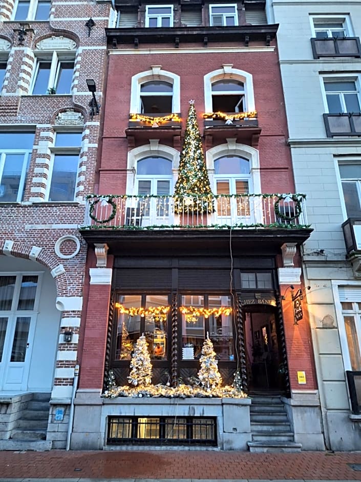 "Chez Ba'Nus"