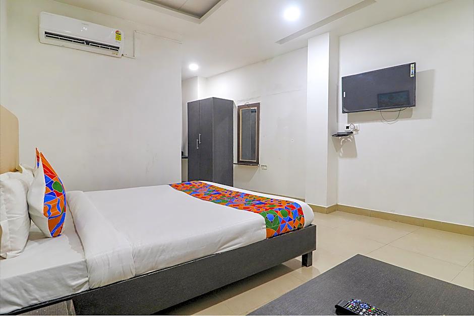 Elegant Rooms by Fabhotels – Hyderabad, 