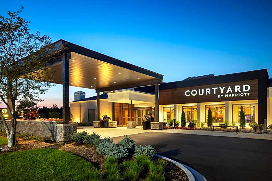 Courtyard By Marriott Chicago Waukegan/Gurnee