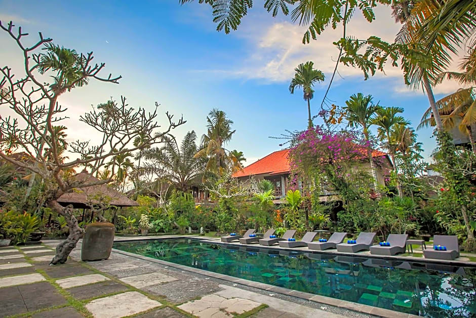 Ubud Inn Cottage by Prasi