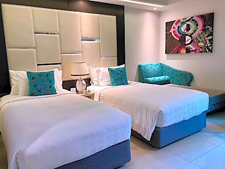 Deluxe Double or Twin Room