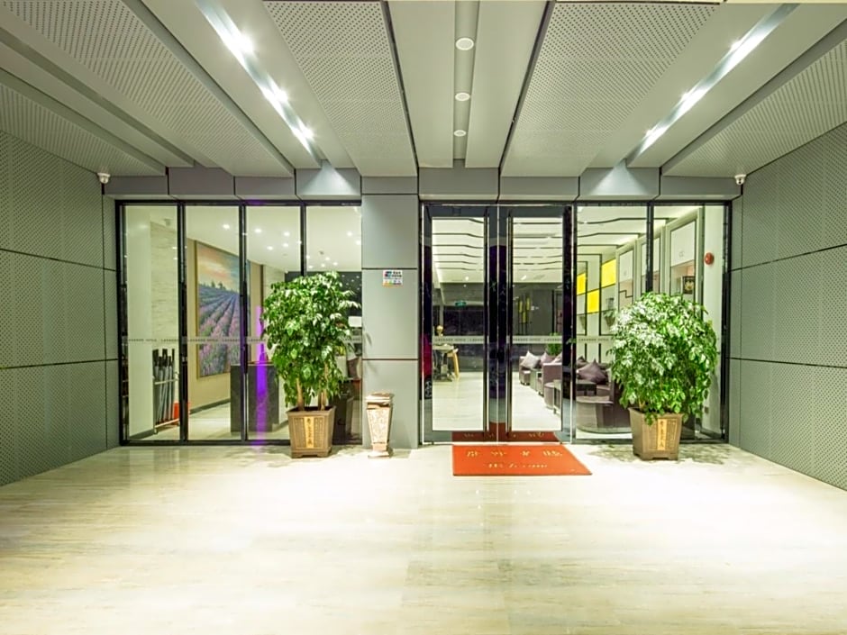Lavande Hotel Shenzhen Baoan Haiya Binfen City Branch