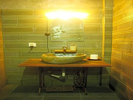 Standard 6 Bed Dormitory