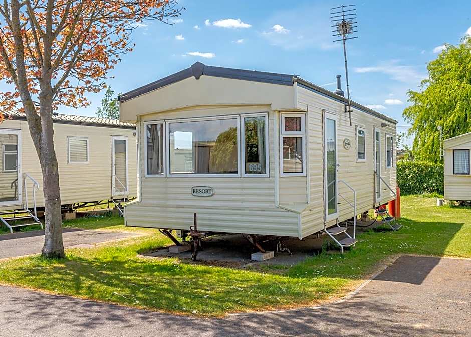 Riverside Caravan Park
